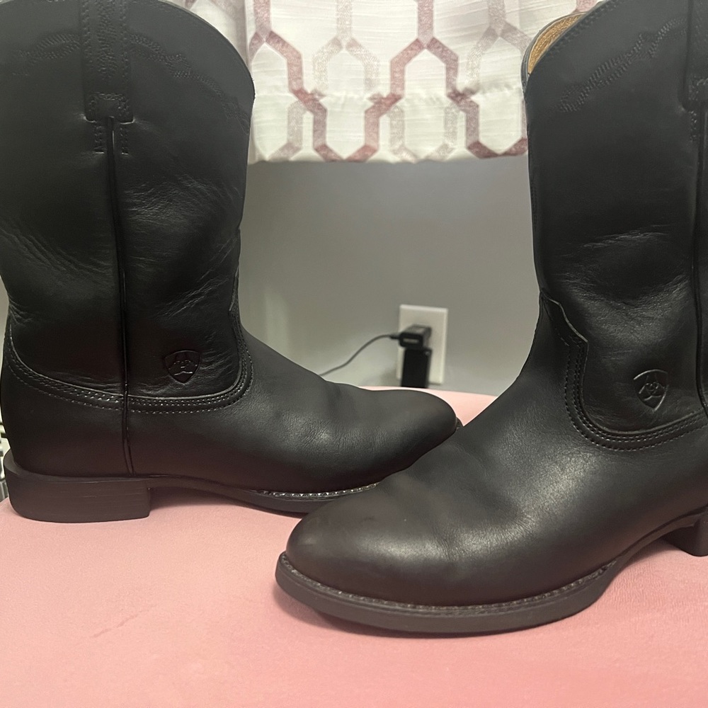 Ariat Heritage Roper Boots Black Leather Riding